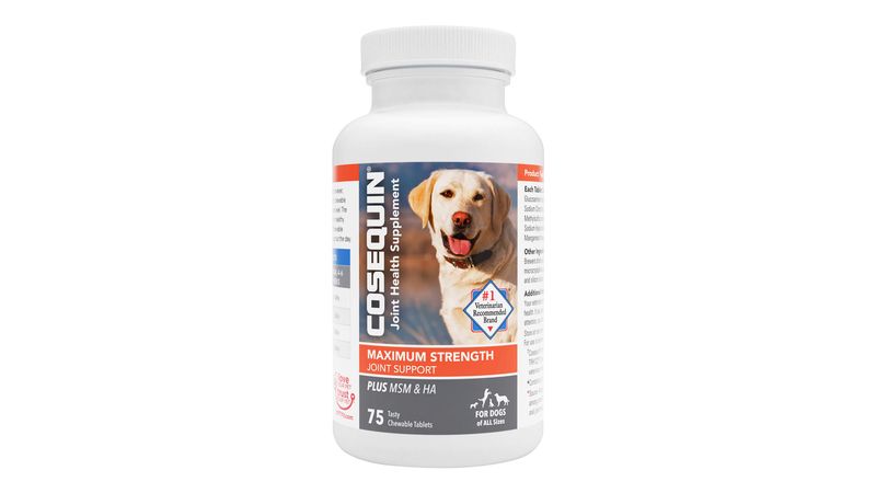 Cosequin Maximum Strength Joint Health Supplement for Dogs with Glucosamine Chondroitin MSM and Hyaluronic Acid 75 Chewable Tablets